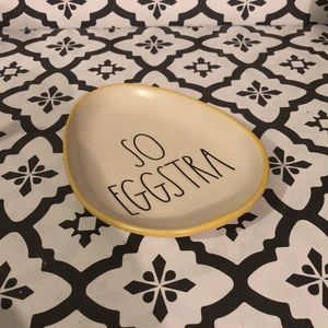 Rae Dunn Egg Shaped Plate 🐣